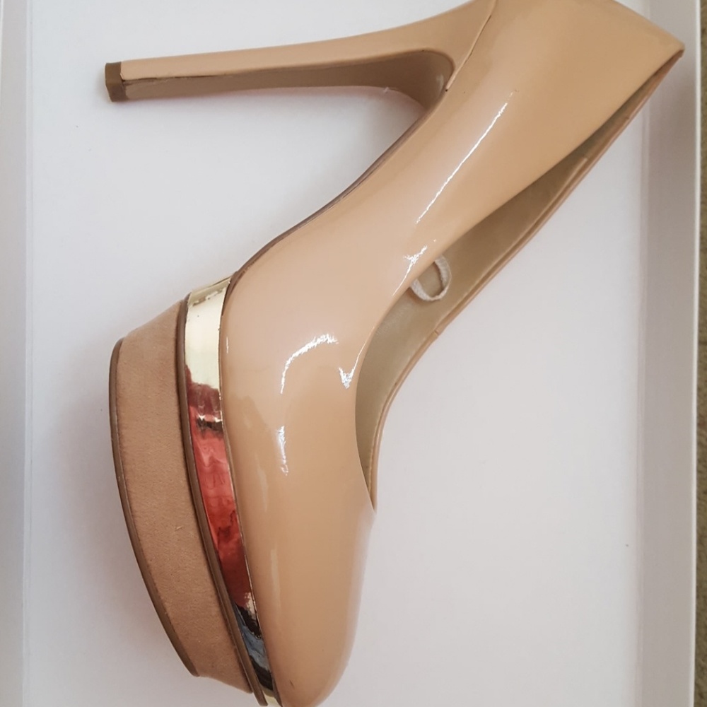 Beige Patent Leather Pumps